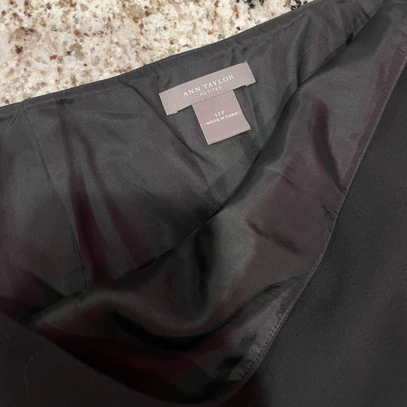 NWOT Ana Taylor Skirt - Picture 4 of 4